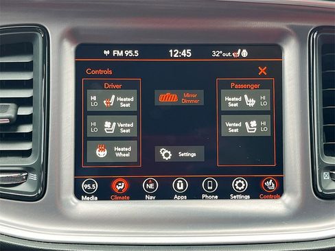 Used 2021 Dodge Challenger GT w/ Plus Package image 21