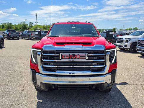 New 2026 GMC Sierra 3500 SLE w/ SLE Value Package AWD/4WD image 27