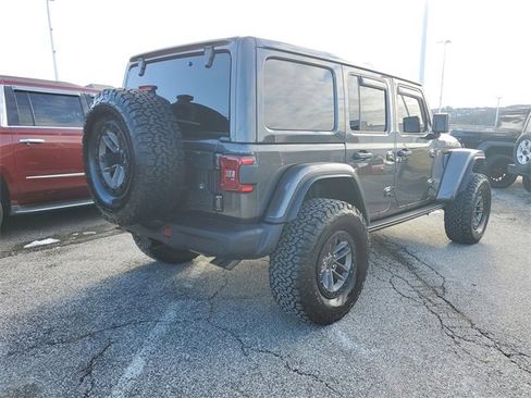 Used 2025 Jeep Wrangler Unlimited Rubicon 392 image 4