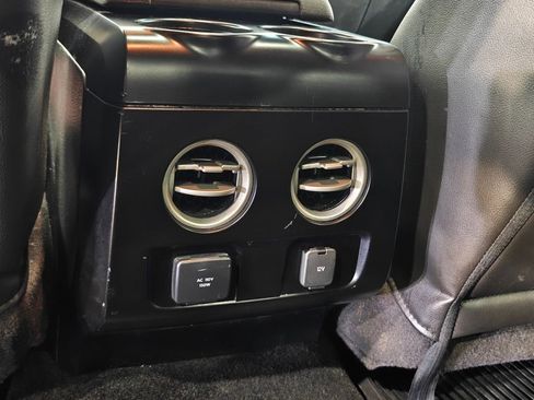 Used 2014 Ford F150 FX4 w/ Equipment Group 402A Luxury AWD/4WD image 33