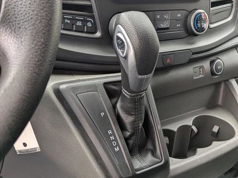 Used 2023 Ford Transit 250 Medium Roof image 13