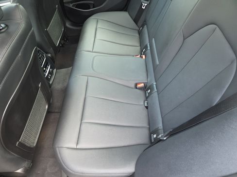 Used 2020 BMW 330i xDrive Sedan w/ Premium Package AWD/4WD image 22