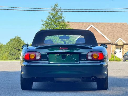 Used 1999 MAZDA MX-5 Miata RWD image 7