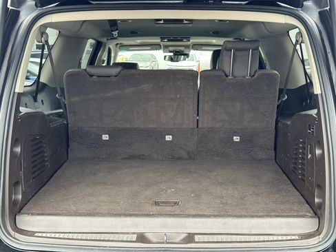 Used 2019 GMC Yukon XL Denali w/ Open Road Package image 16