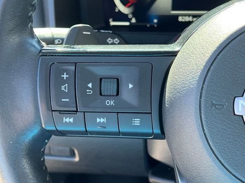 Certified 2024 Nissan Rogue SL w/ SL Premium Package FWD image 13