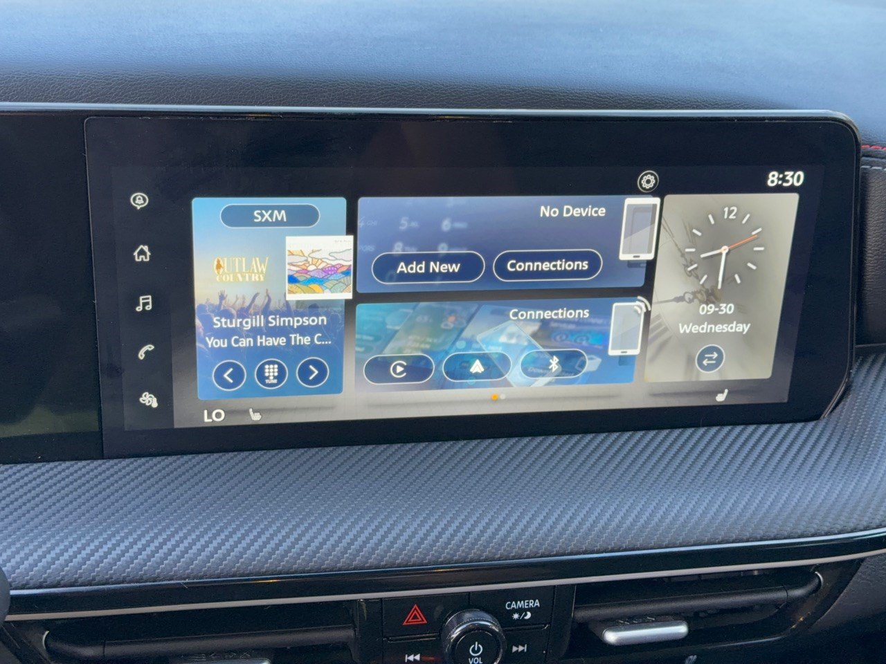 Used 2025 Nissan Kicks SR w/ SR Premium Package FWD image 23