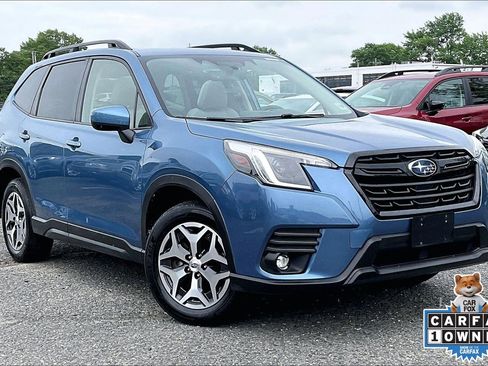 Certified 2024 Subaru Forester Premium AWD/4WD image 2