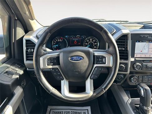 Used 2019 Ford F150 Lariat w/ Trailer Tow Package image 12