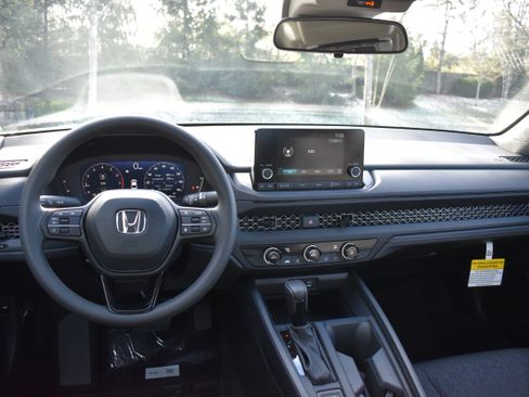 New 2025 Honda Accord LX image 15