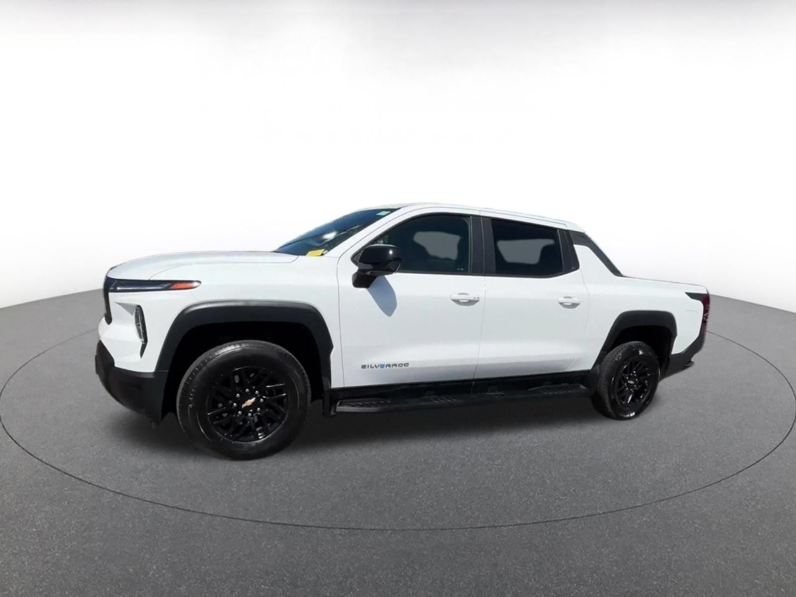 Used 2024 Chevrolet Silverado EV W/T AWD/4WD image 7
