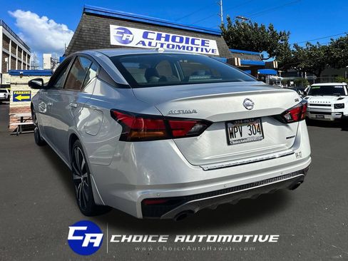 Used 2022 Nissan Altima 2.0 SR FWD image 5