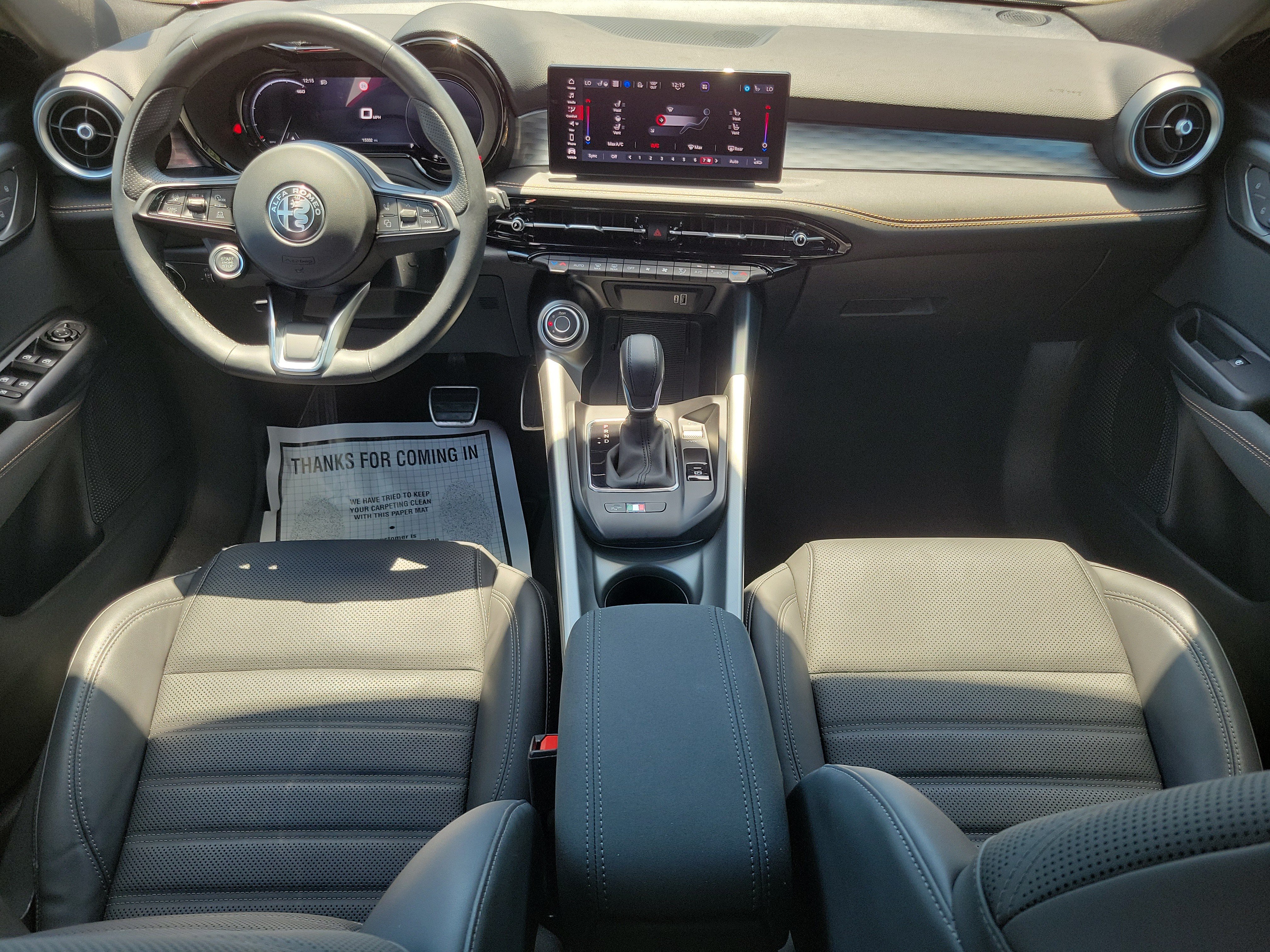 Used 2025 Alfa Romeo Tonale w/ Premium Package AWD/4WD image 12