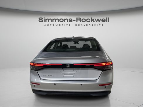 Used 2023 Honda Accord LX image 4