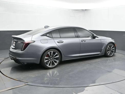 Used 2022 Cadillac CT5 V Blackwing w/ Parking Package RWD image 2
