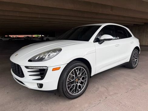 Used 2017 Porsche Macan S w/ Premium Package Plus AWD/4WD image 3