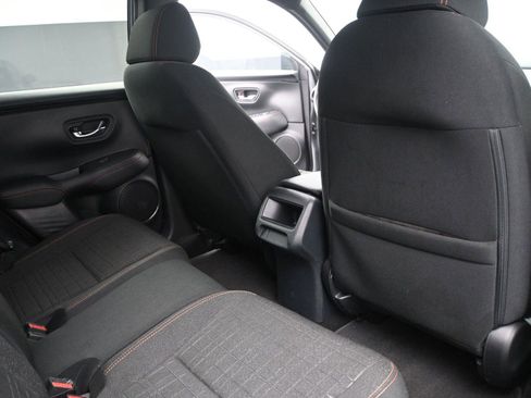 Used 2024 Honda HR-V Sport image 17