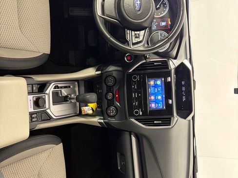 Used 2022 Subaru Forester Premium AWD/4WD image 27