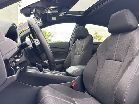 Used 2024 Honda Accord Sport image 5