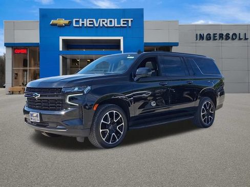 Used 2024 Chevrolet Suburban RST w/ Luxury Package AWD/4WD image 34