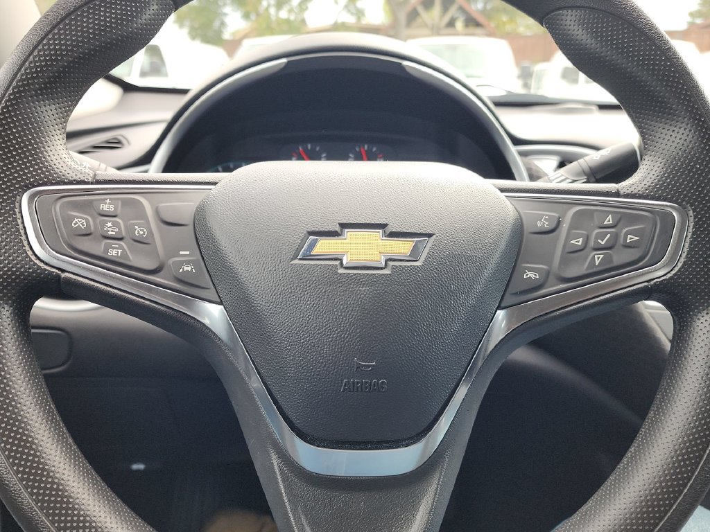 Used 2025 Chevrolet Malibu LT FWD image 14
