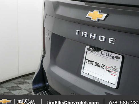 Used 2025 Chevrolet Tahoe LT image 33