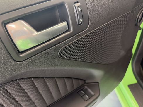 Used 2013 Ford Mustang Boss 302 w/ Boss 302 Accessory Pkg RWD image 18