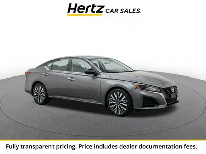 Used 2025 Nissan Altima 2.5 SV