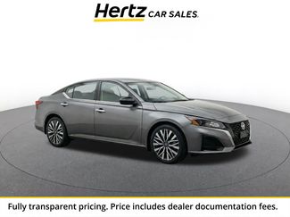 Used 2025 Nissan Altima 2.5 SV FWD video 1