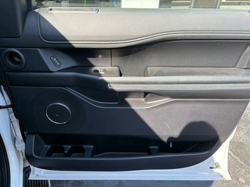 Used 2019 Ford Expedition Max XLT w/ Equipment Group 202A image 22