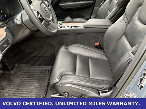 Certified 2023 Volvo XC60 B5 Ultimate image 29