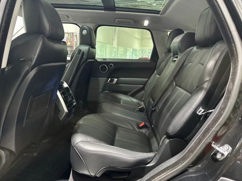 Used 2016 Land Rover Range Rover Sport HSE AWD/4WD image 46