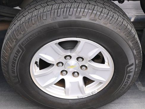 Used 2015 Chevrolet Silverado 1500 LT image 12