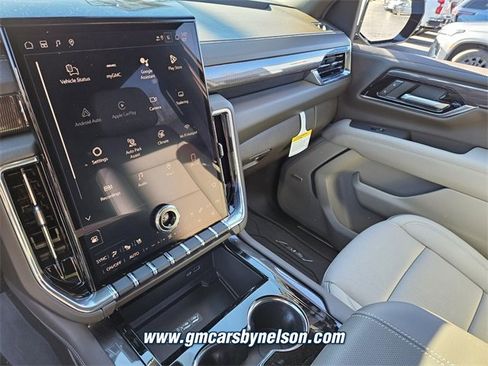 New 2026 GMC Yukon XL Elevation w/ Elevation Premium Package image 10