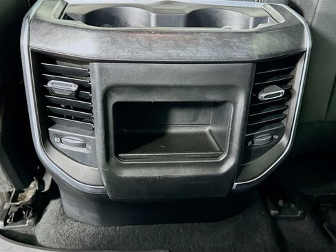 Used 2019 RAM 1500 Big Horn image 24