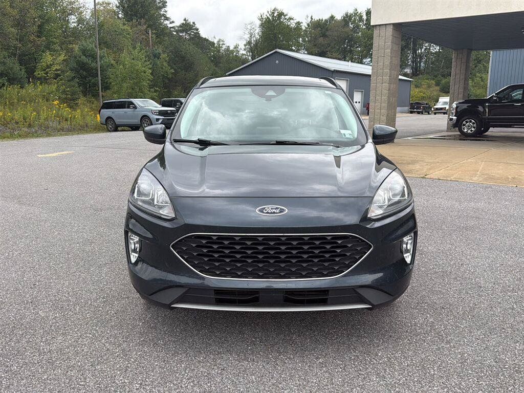 Certified 2022 Ford Escape SEL w/ Class II Trailer Tow Package AWD/4WD image 2