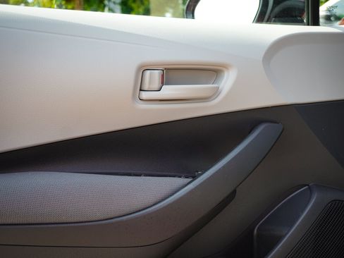 Used 2024 Toyota Corolla LE FWD image 15