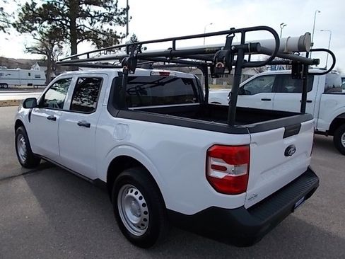 Used 2025 Ford Maverick XL w/ Equipment Group 102A AWD/4WD image 1