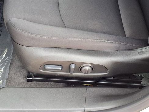 Used 2024 Chevrolet Malibu LT w/ Sport Edition image 4