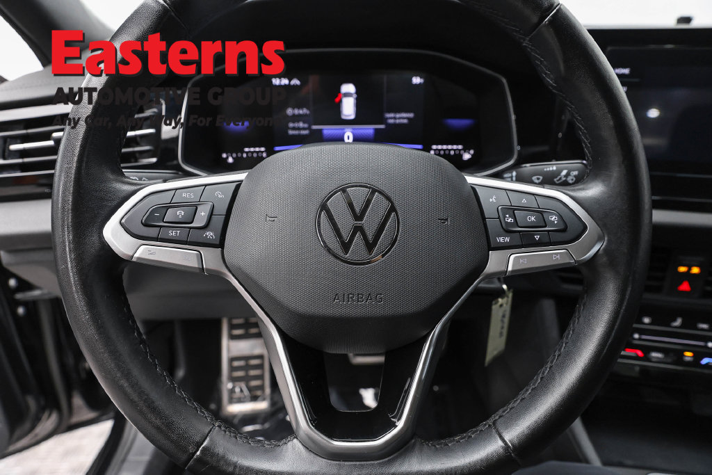 Used 2025 Volkswagen Jetta Sport FWD image 12