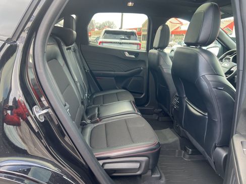 Used 2023 Ford Escape ST-Line w/ Tech Pack #1 AWD/4WD image 28