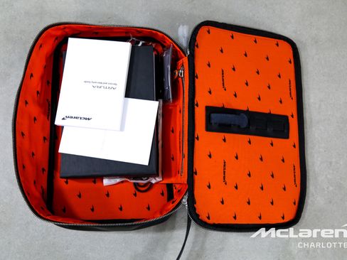 Used 2025 McLaren Artura Spider image 21