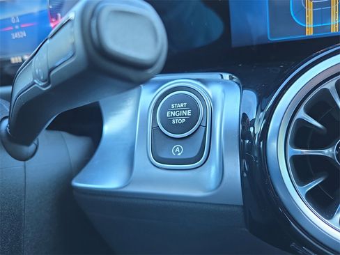 Certified 2025 Mercedes-Benz GLB 250 GLB 250 image 26