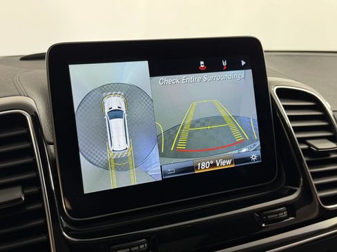Used 2018 Mercedes-Benz GLS 550 4MATIC image 46