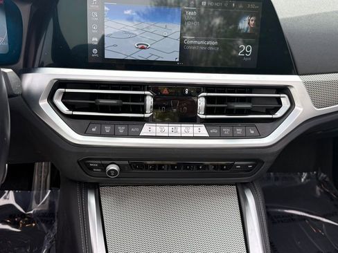 Used 2023 BMW 440i xDrive Convertible w/ Premium Package AWD/4WD image 20