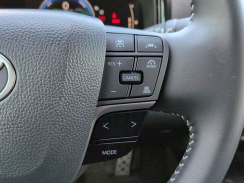 Used 2026 Toyota Camry SE FWD image 23