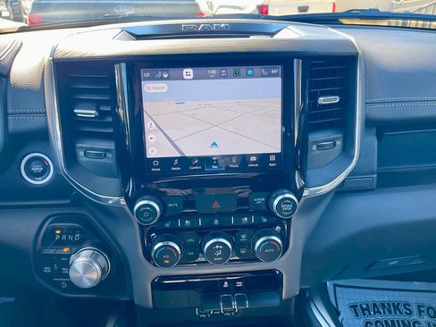 Used 2024 RAM 1500 Laramie image 15