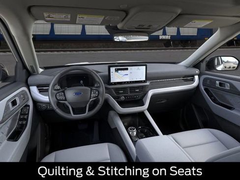 New 2026 Ford Explorer Platinum w/ LUX Leather Package image 10