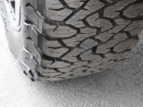 Used 2022 GMC Sierra 1500 AT4X AWD/4WD image 45