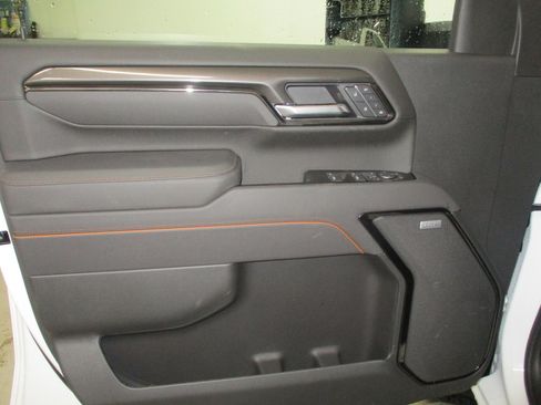 New 2025 GMC Sierra 2500 AT4 w/ AT4 Premium Plus Package image 15