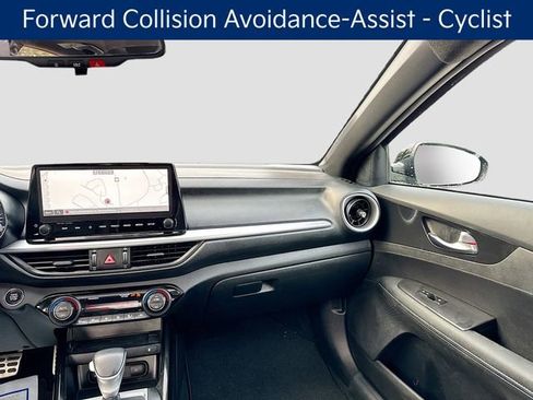 Used 2023 Kia Forte GT-Line w/ GT-Line Premium Package image 29